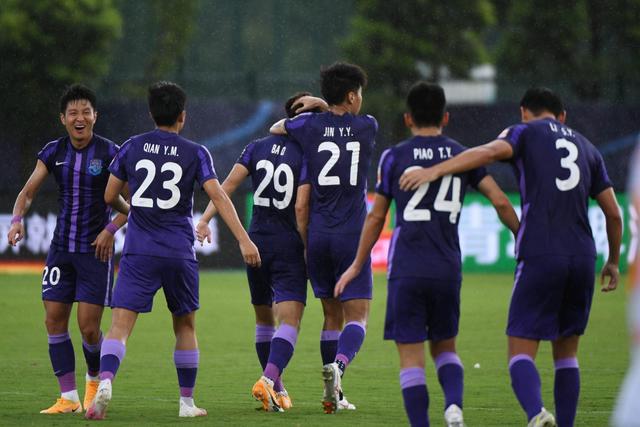 俱乐部杯-马奇34分宁波不敌深圳 周鹏11分