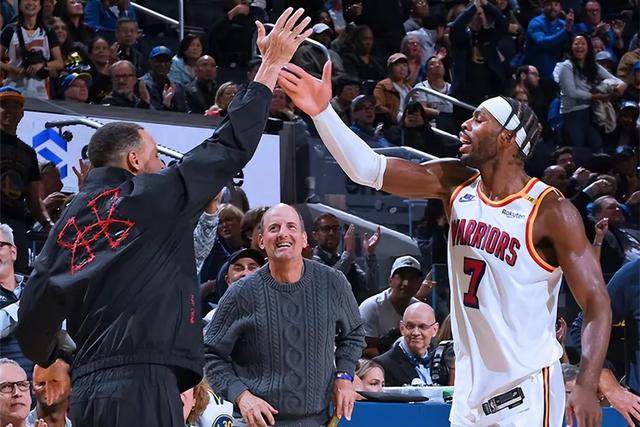 李晓旭迎来CBA生涯700场里程碑 身前只剩周鹏